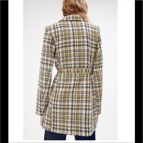 Zara mixed tweed blazer dress with gold chain belt - Picture 3 of 11